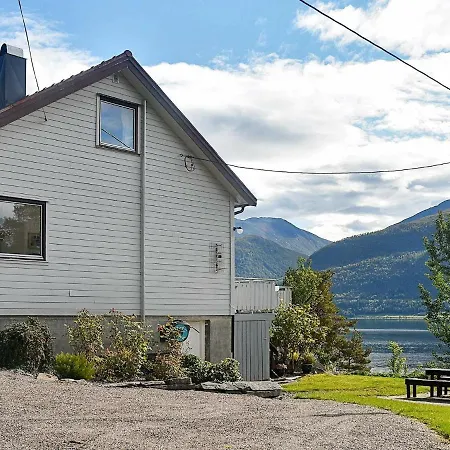 בית נופש 8 Person In Eidsvag-by Traum Mittet