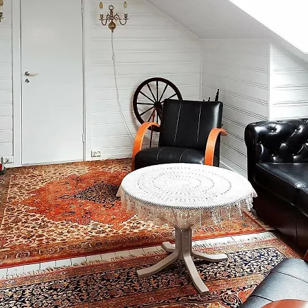 Dom wakacyjny 8 Person In Eidsvag-by Traum Mittet