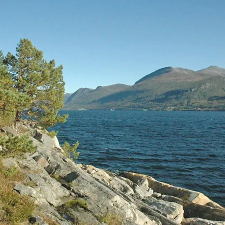 8 Person In Eidsvag-by Traum Mittet