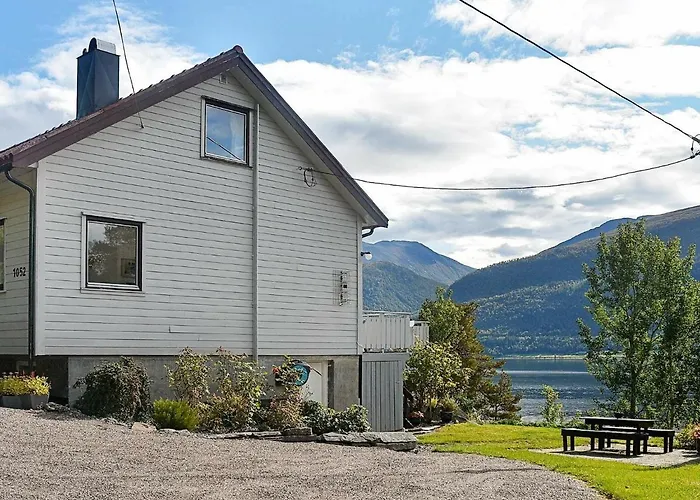 Сasa de vacaciones 8 Person In Eidsvag-by Traum Mittet